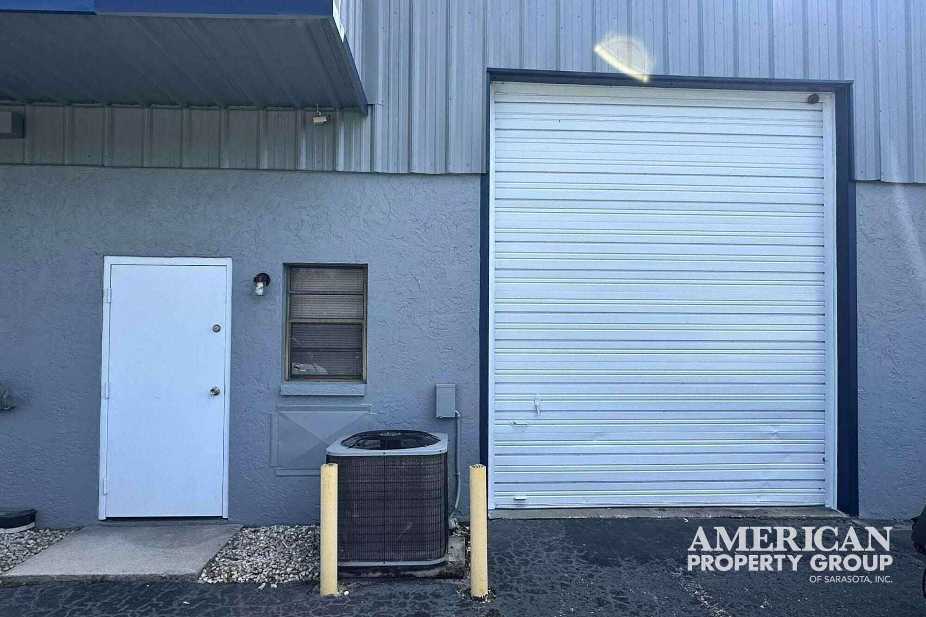 4535-4557 Northgate Ct, Sarasota, FL à louer Photo intérieure- Image 1 de 4