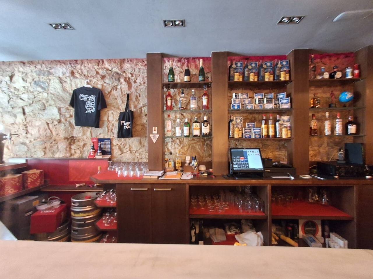 Commerce de détail dans Barcelone, Barcelona à louer Photo intérieure- Image 1 de 3