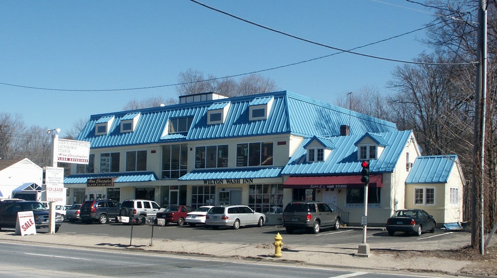 24 Danbury Rd, Wilton, CT for lease - Building Photo - Image 2 of 12