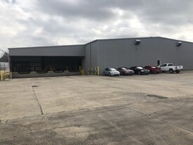 Office-Warehouse Available For Lease - Entrepôt