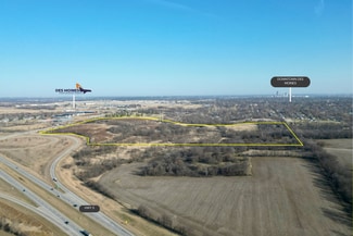 More details for Fleur Drive & County Line Road, Des Moines, IA - Land for Sale
