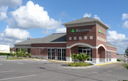 Regions Bank - Restaurant avec service au volant