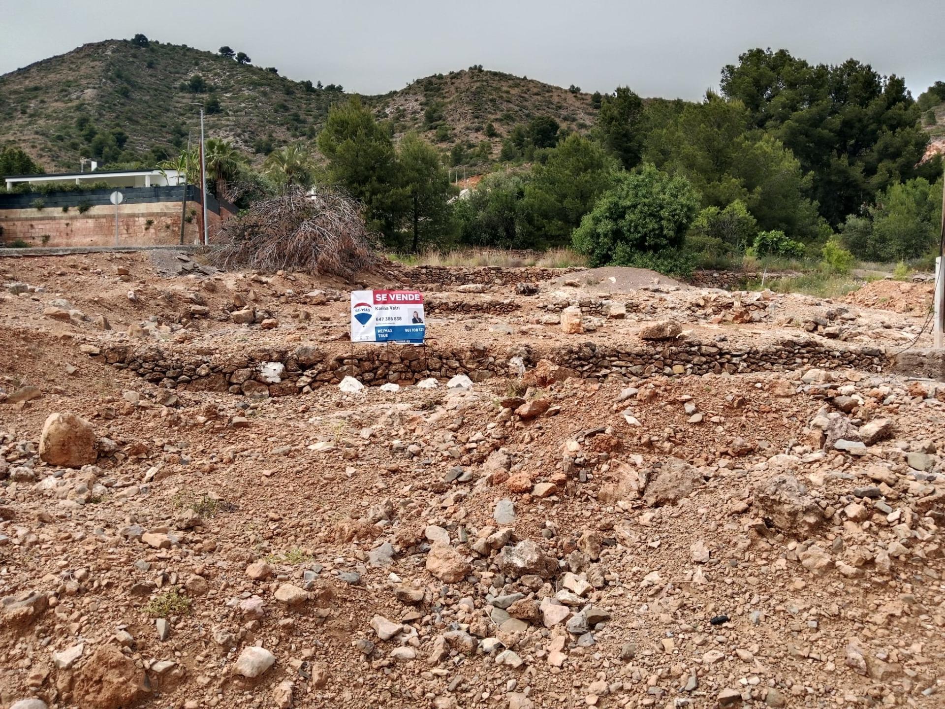 Land in La Vall d'Uixó, Castellón for sale Building Photo- Image 1 of 16