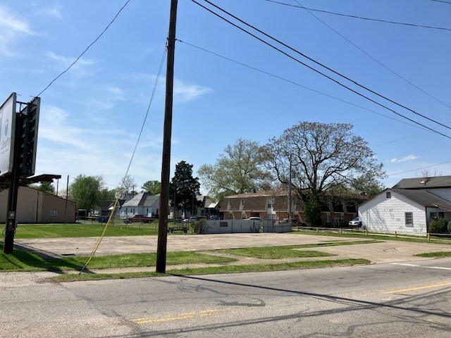 1021 Hart St, Vincennes, IN à vendre Photo du bâtiment- Image 1 de 6