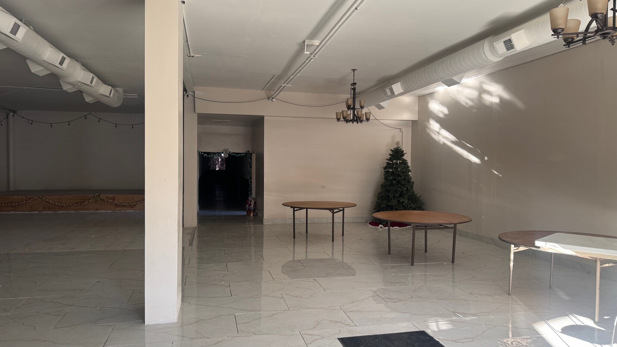 6120 S Archer Rd, Summit, IL for lease Primary Photo- Image 1 of 8