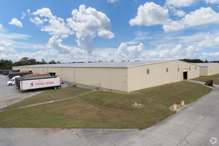 1629 Clay Rd, Valdosta, GA for lease - Building Photo - Image 2 of 7