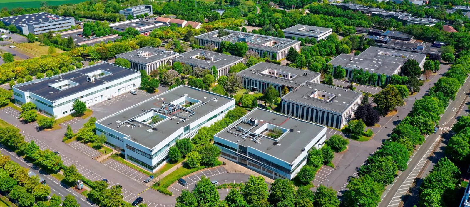 Industriel dans Cergy à louer Photo du bâtiment- Image 1 de 14