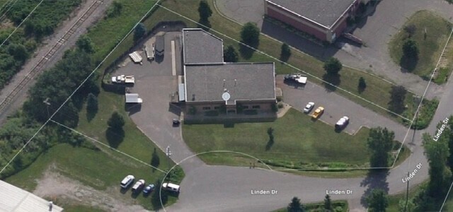 19260 Linden Dr, Osseo, MN à vendre - Photo du bâtiment - Image 1 de 1