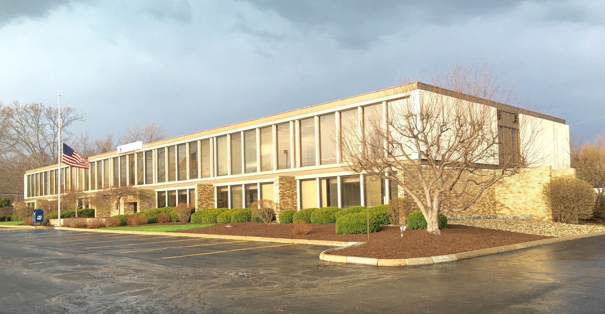 2420 N Coliseum Blvd, Fort Wayne, IN for sale Building Photo- Image 1 of 1