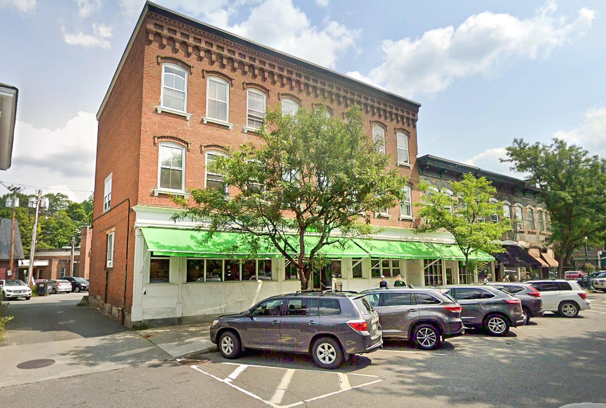 21 Elm St, Woodstock, VT à vendre Photo principale- Image 1 de 4