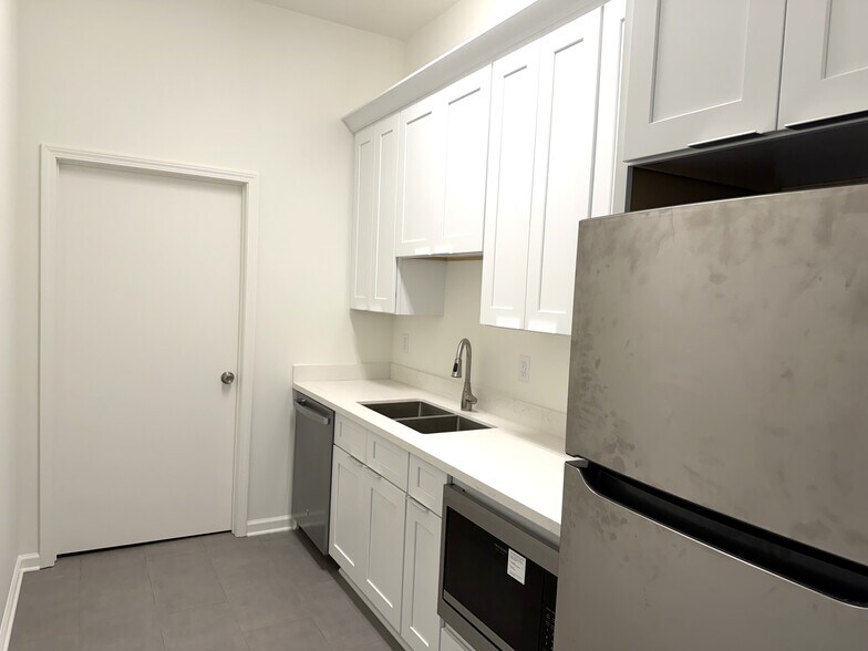 290 Trinity Ln, Gray, LA à louer - Photo intérieure - Image 3 de 9