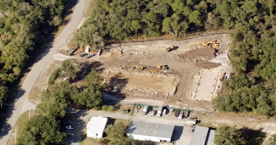 1540 Armstrong Dr, Titusville, FL à vendre Photo principale- Image 1 de 5