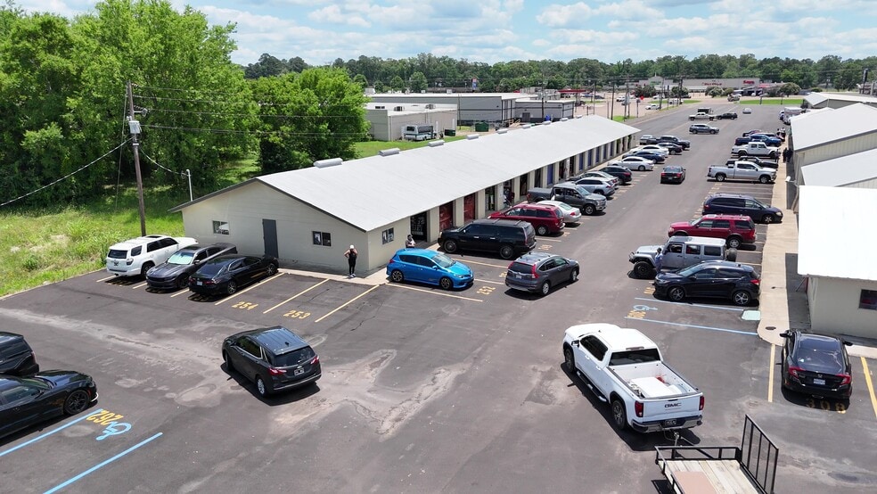 3056 US-80, Pearl, MS for lease - Building Photo - Image 2 of 13