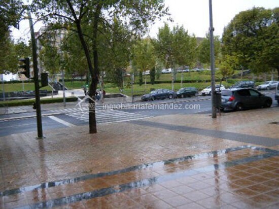 Commerce de détail dans Cáceres, Cáceres à louer - Photo du bâtiment - Image 1 de 4