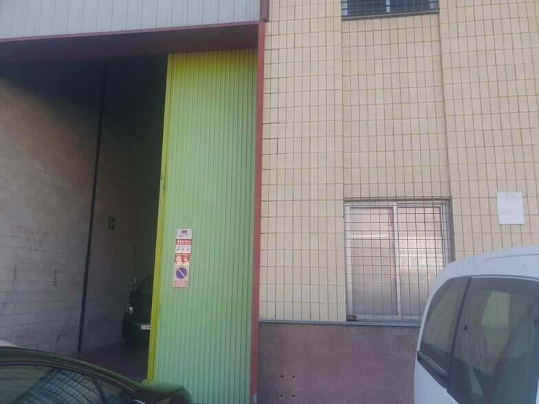 Industrial in Dos Hermanas, Sevilla for lease - Building Photo - Image 3 of 12