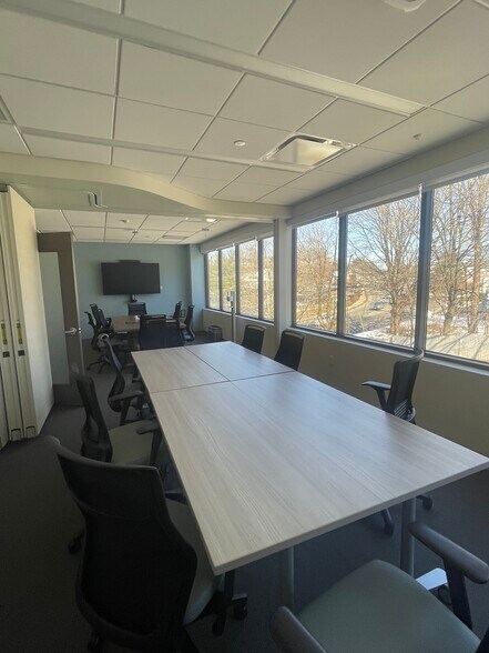 14 Westport Ave, Norwalk, CT à louer - Photo intérieure - Image 3 de 8