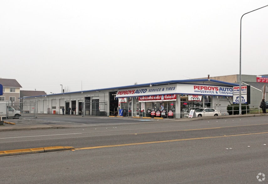 34611 16th Ave S, Federal Way, WA for lease - Primary Photo - Image 1 of 15