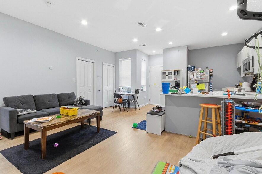 1917 N 7th St, Philadelphia, PA à vendre - Photo du bâtiment - Image 3 de 20
