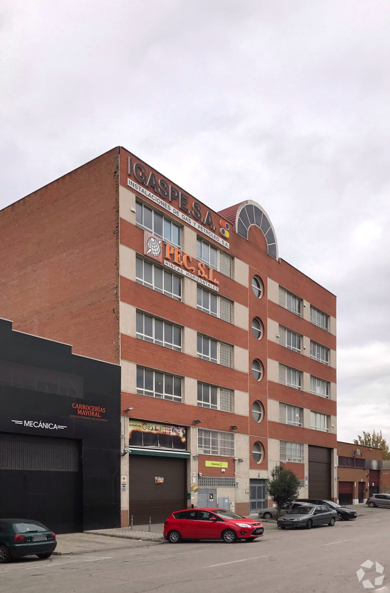 Industrial in Madrid, Madrid for sale Primary Photo- Image 1 of 3