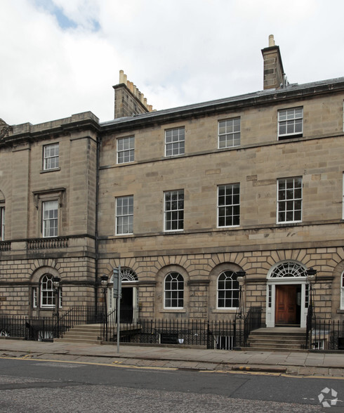 9 Charlotte Sq, Edinburgh for lease - Primary Photo - Image 1 of 2