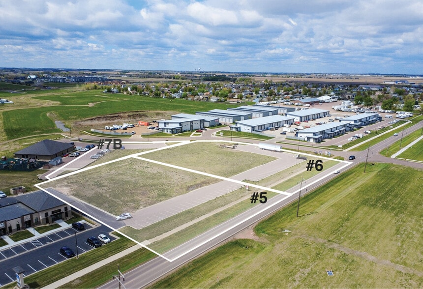 E Willow Street & Cliff Ave, Harrisburg, SD for sale - Building Photo - Image 2 of 8