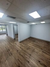 6651-6689 Lake Worth Rd, Lake Worth, FL à louer Photo intérieure- Image 2 de 2