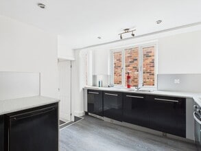 113 Bradshawgate, Leigh for lease Interior Photo- Image 2 of 11