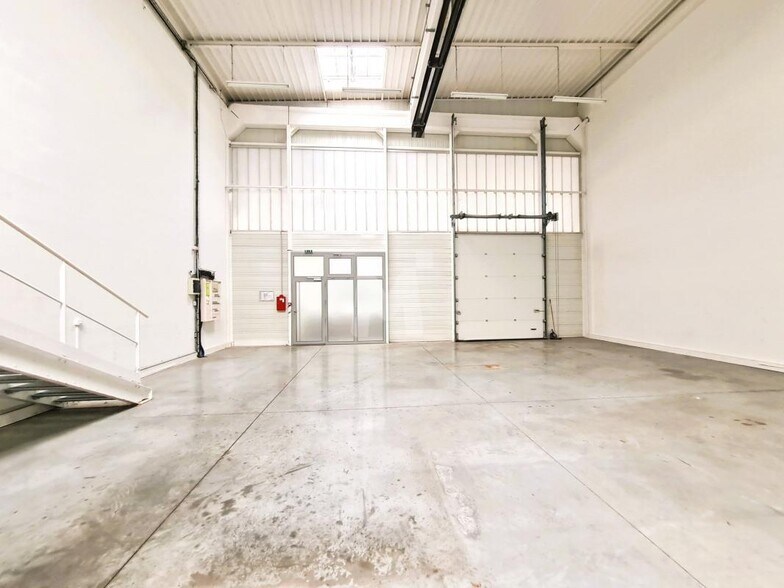 Flex dans Palaiseau à louer - Photo intérieure - Image 2 de 8
