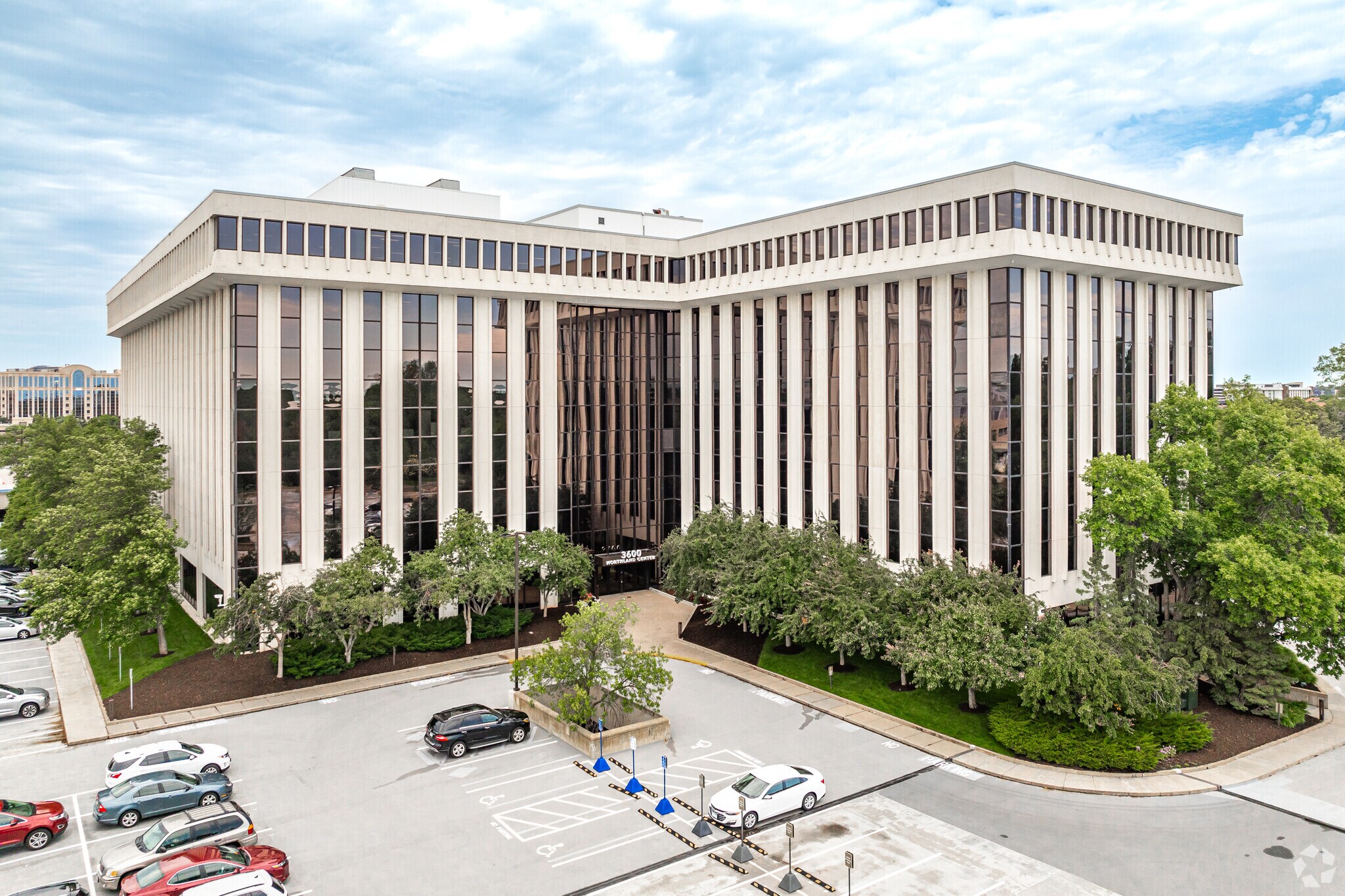 3600 American Blvd W, Bloomington, MN for lease Primary Photo- Image 1 of 22
