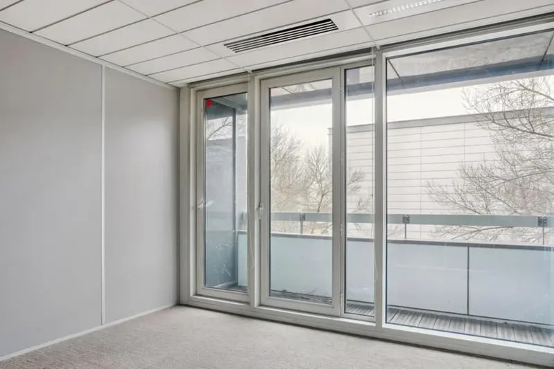 12 Rue De La Navigation, Lyon for lease - Interior Photo - Image 2 of 11