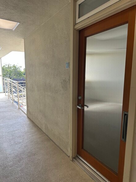 1603 Aviation Blvd, Redondo Beach, CA à louer - Photo du bâtiment - Image 2 de 18