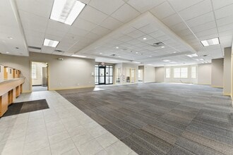 460 Newton St, South Hadley, MA à louer Photo du bâtiment- Image 1 de 11