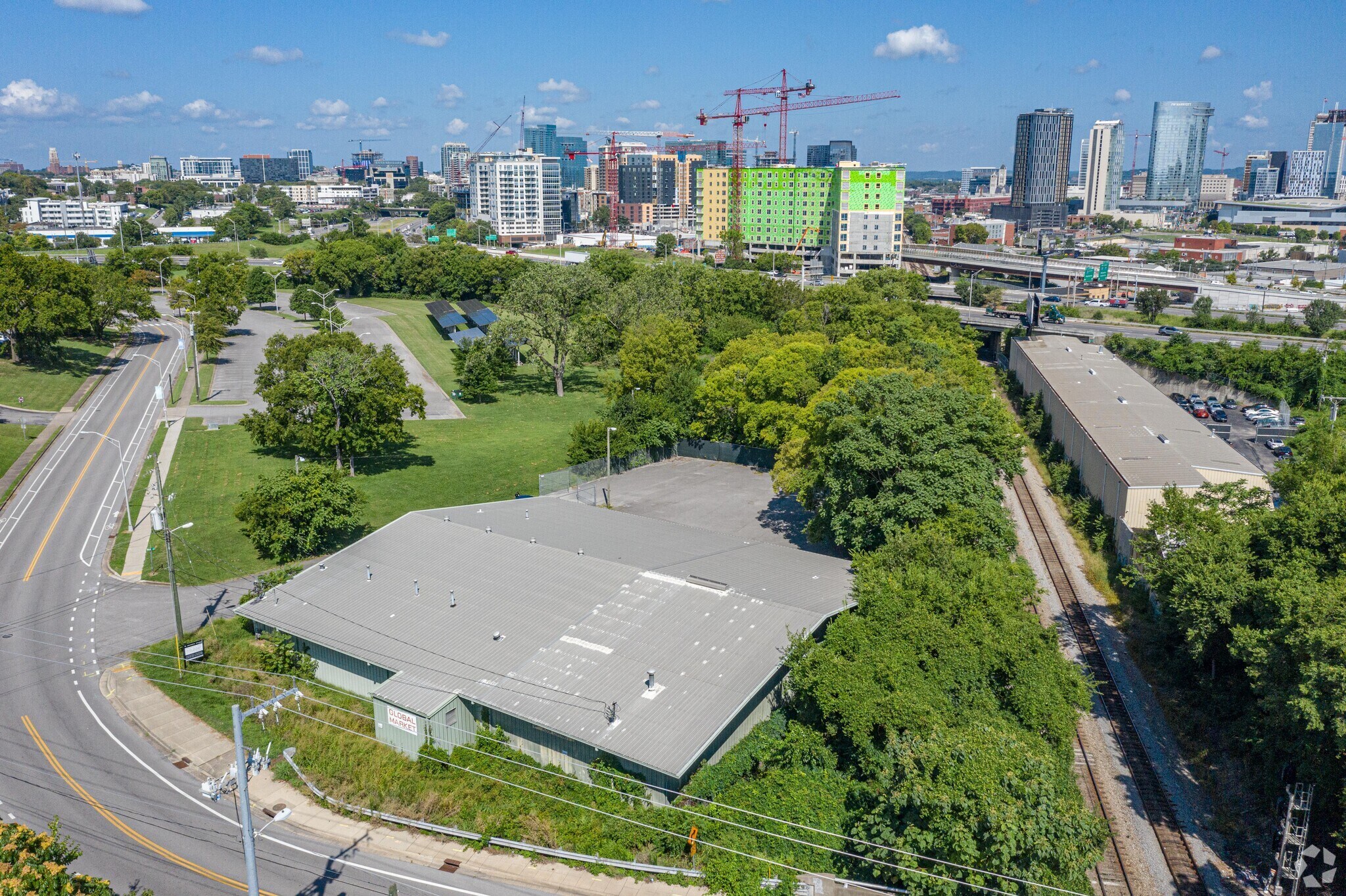 924 Vine St, Nashville, TN à louer Photo du bâtiment- Image 1 de 6