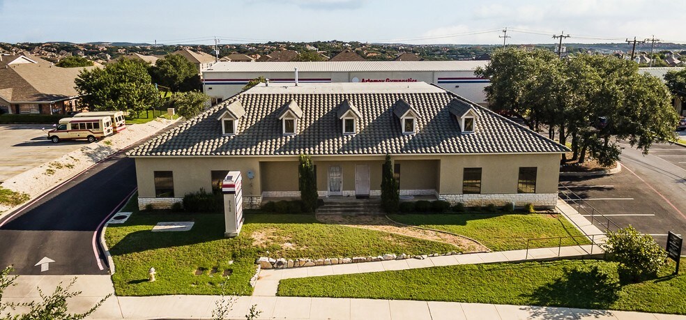 21750 Hardy Oak Blvd, San Antonio, TX à louer - Photo du bâtiment - Image 2 de 14