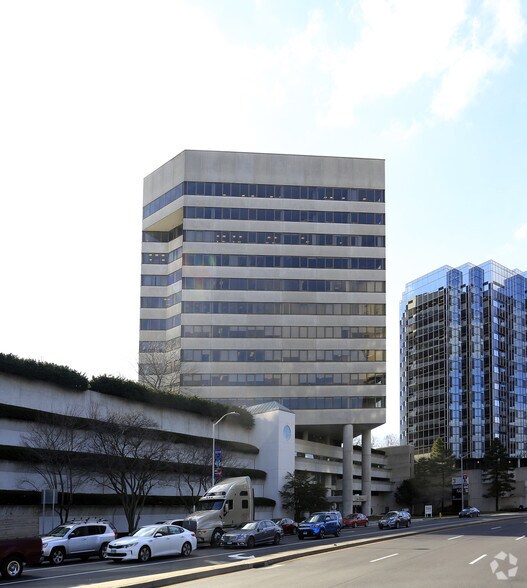 301 Tresser Blvd, Stamford, CT for lease - Primary Photo - Image 1 of 4