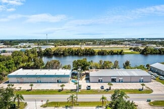 Plus de détails pour 2853 Kirby Cir NE, Palm Bay, FL - Industriel à louer