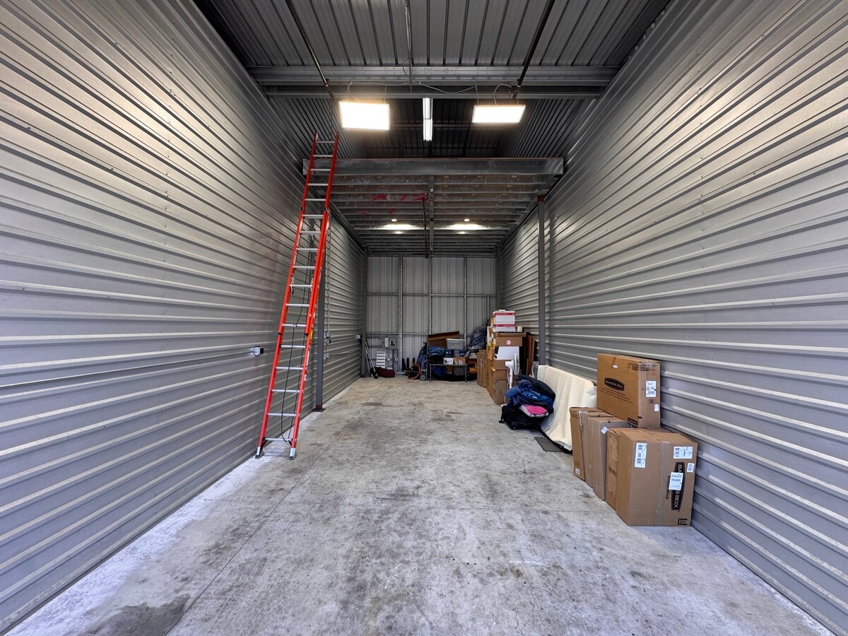 1225 Shaffer Rd, Santa Cruz, CA 95060 - Unit 117 -  - Interior Photo - Image 1 of 6