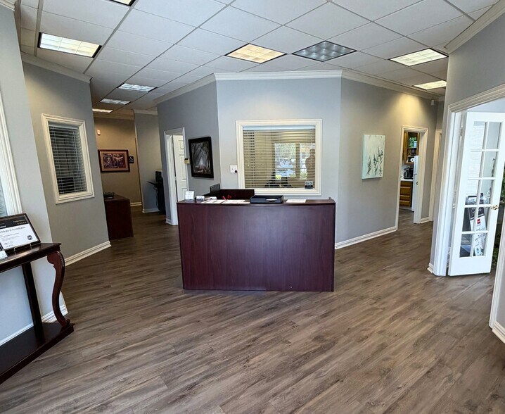 210 W McDermott Dr, Allen, TX à louer - Photo intérieure - Image 3 de 5