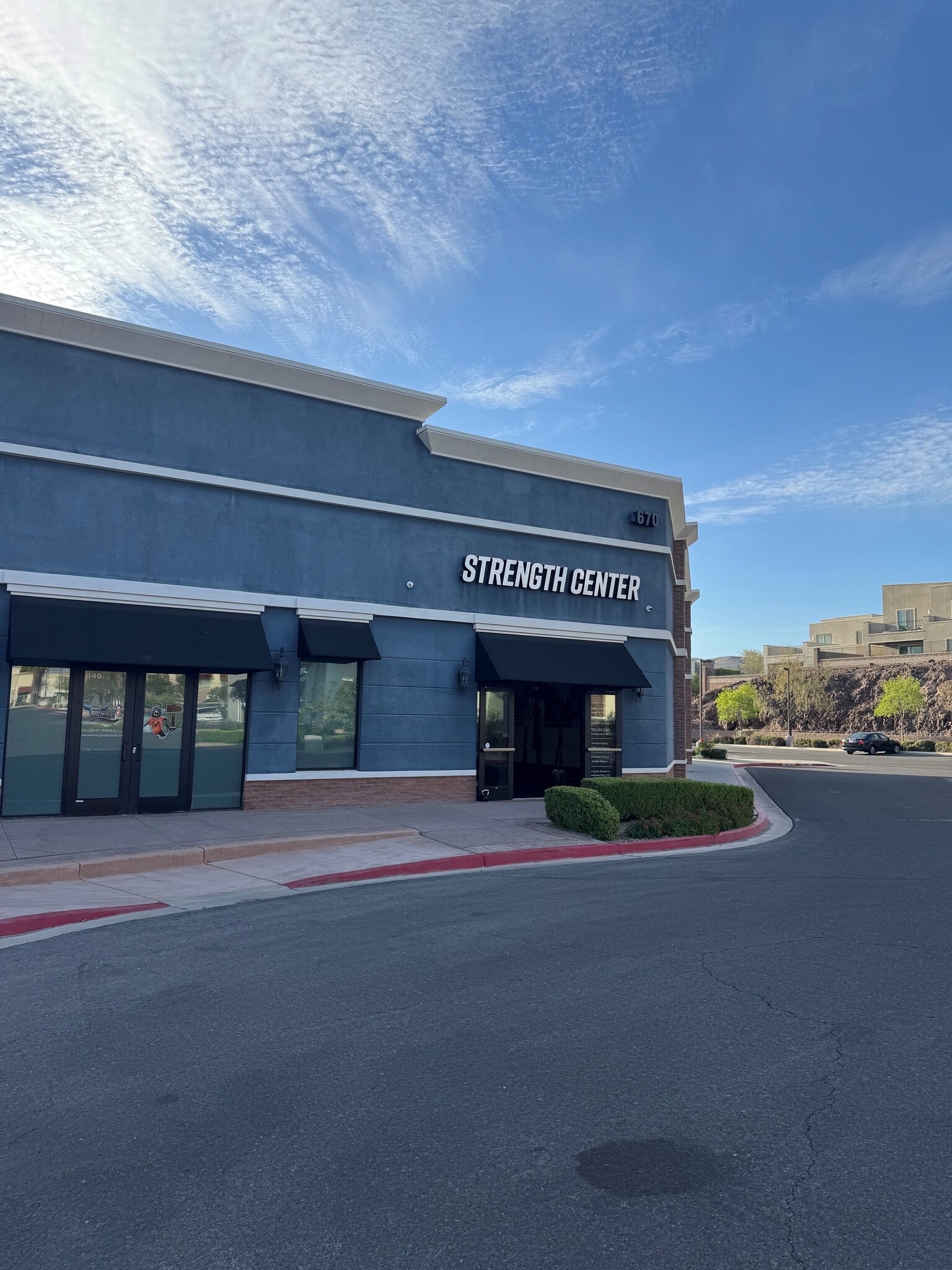 670 S Green Valley Pky, Henderson, NV for lease Building Photo- Image 1 of 89