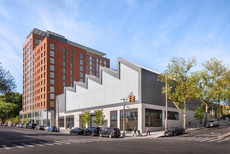 1215 Spofford, Bronx, NY for lease - Building Photo - Image 3 of 7