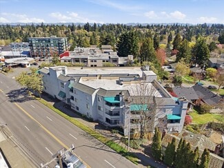 Plus de détails pour 8320 Lake City Way NE, Seattle, WA - Multi-résidentiel à vendre