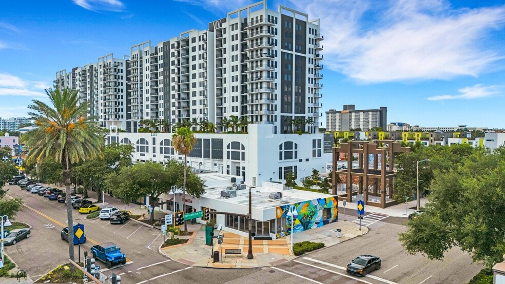 901 Central Ave, Saint Petersburg, FL for sale - Building Photo - Image 2 of 11