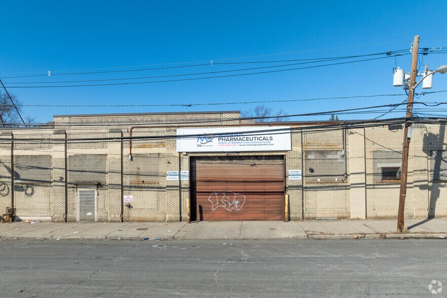 301-325 Brunswick Ave, Trenton, NJ à vendre - Photo du bâtiment - Image 3 de 4