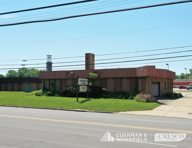 42553 N Ridge Rd, Elyria, OH à louer - Photo du bâtiment - Image 1 de 4