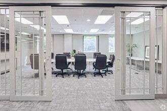 1740 Golden Mile Hwy, Monroeville, PA à louer Photo intérieure- Image 2 de 5