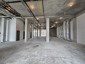 2121 Glebe Ave, Bronx, NY à louer Photo intérieure- Image 2 de 2