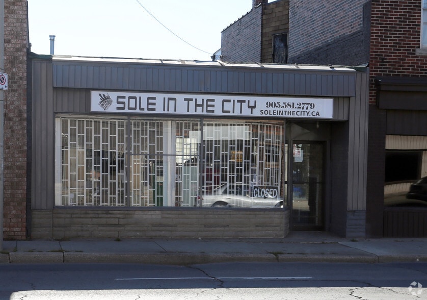 774 Barton St E, Hamilton, ON à vendre - Photo du bâtiment - Image 2 de 3