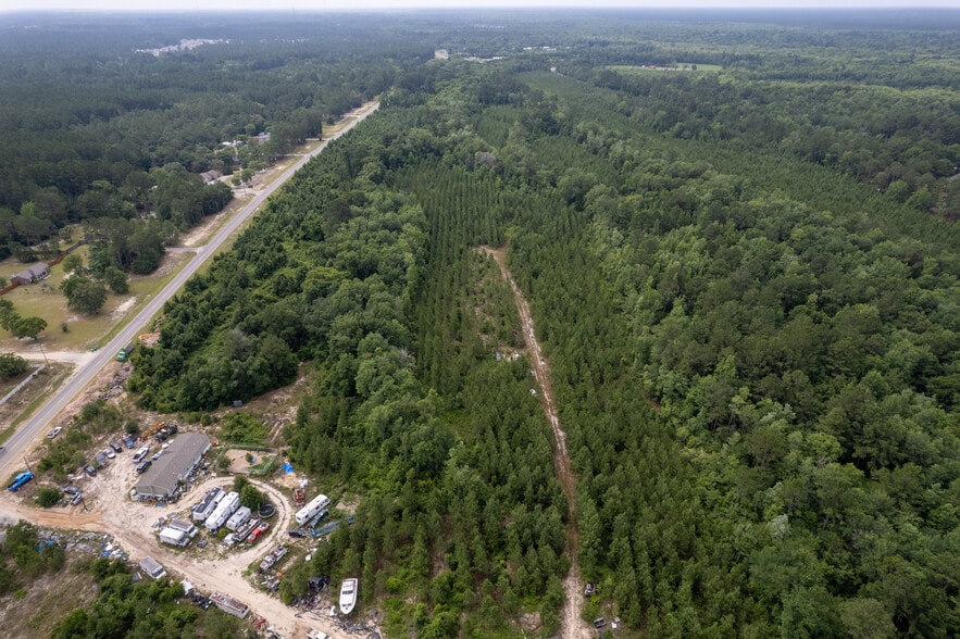 425 Old River Rd, Bloomingdale, GA for sale - Building Photo - Image 2 of 35