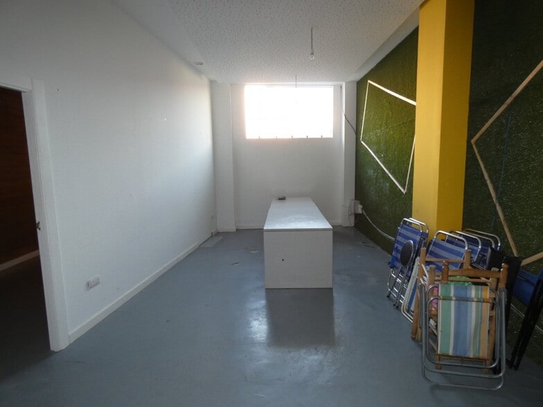 Retail in Molina de Segura, Murcia for sale - Interior Photo - Image 1 of 8