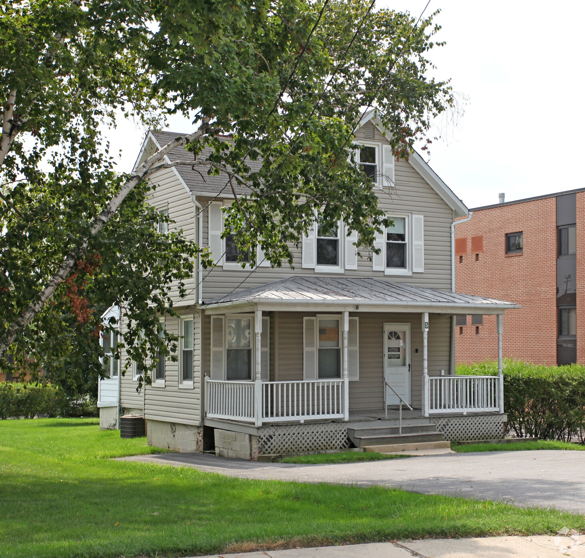 5 Church Ln, Pikesville, MD à vendre Photo principale- Image 1 de 1